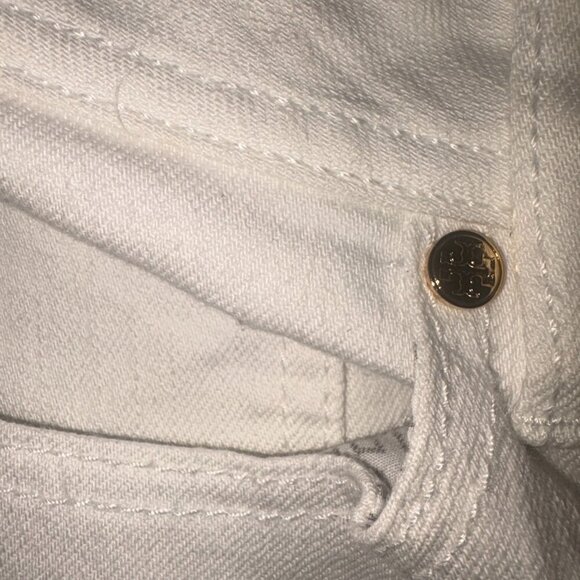 NEW NWT Tory Burch Classic Tory Bootcut Jean White size 27 Gold Buttons - Picture 6 of 8